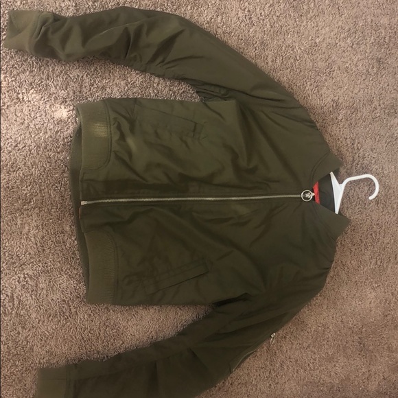 OUTERWEAR army green jacket - Picture 1 of 1